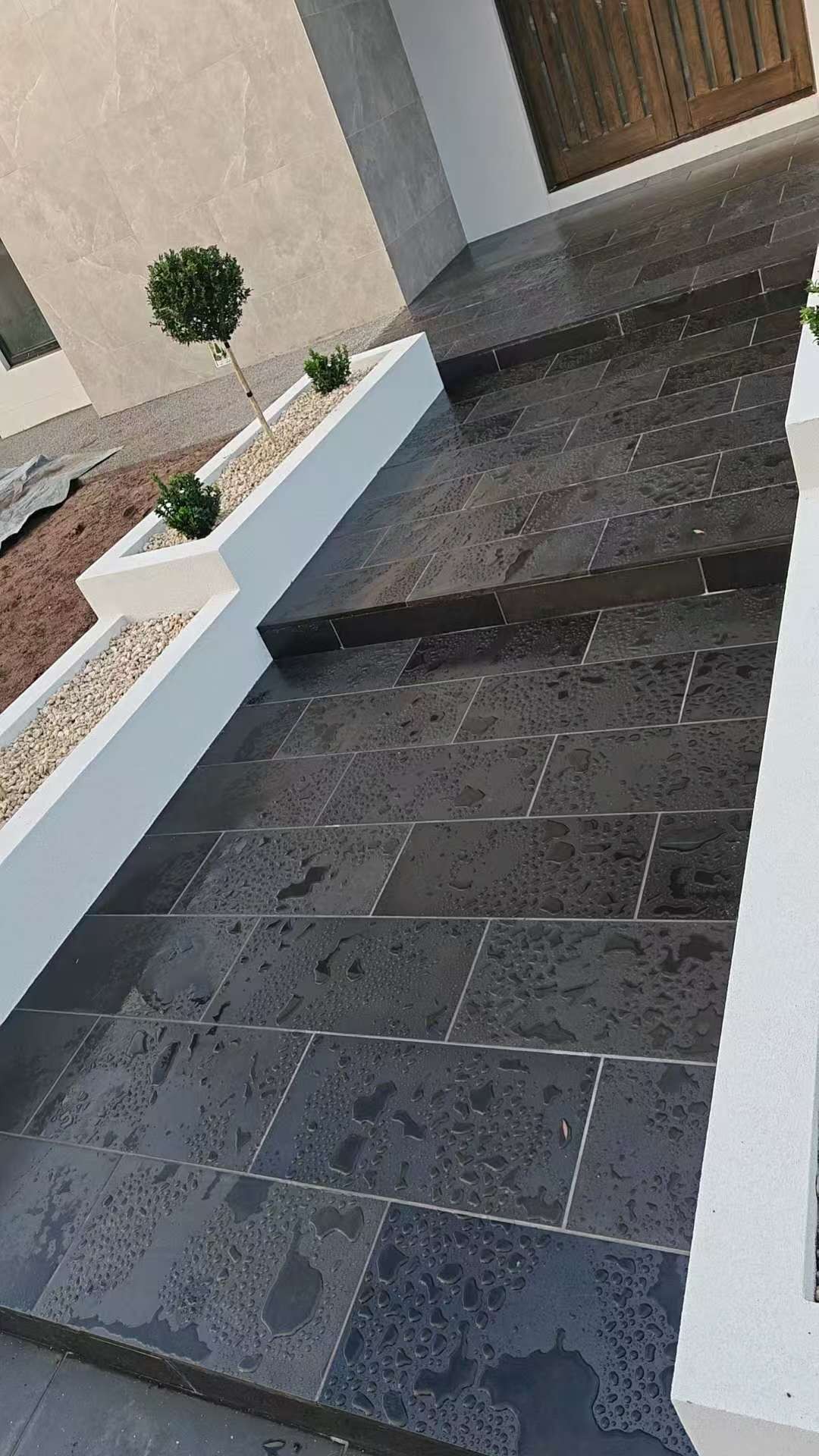 Driveways & Pathways5